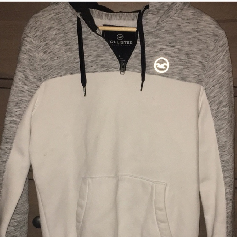 Hollister hoodie